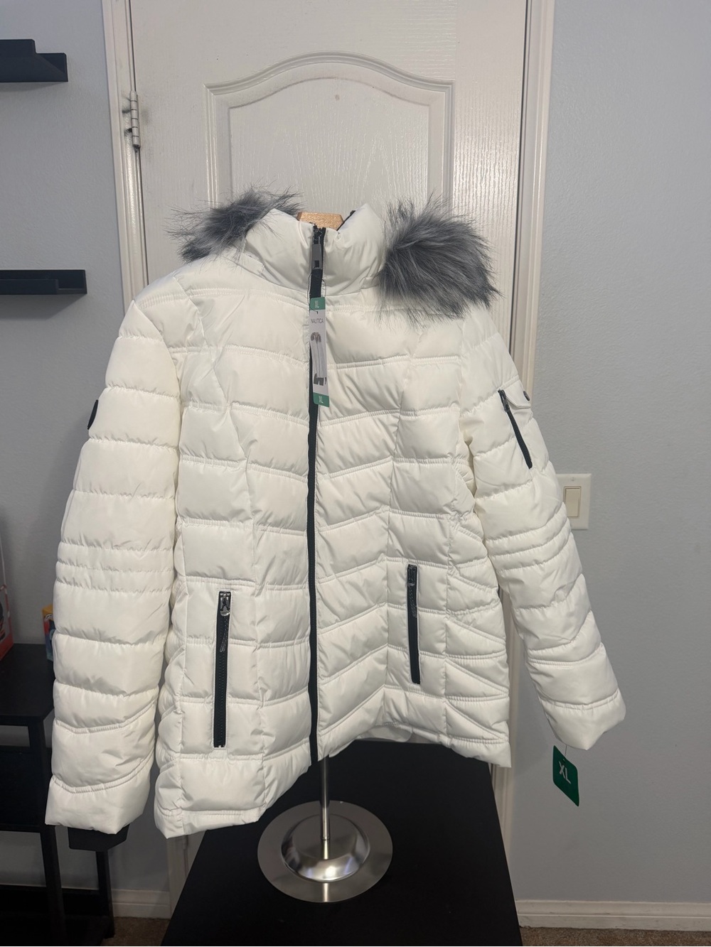 Nautica Ladies Puffer Hooded Jacket